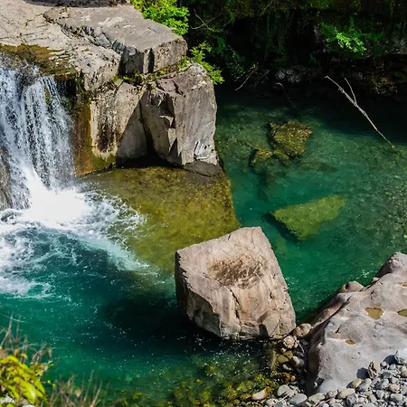 Appartamento L'oasi Nel Borgo, Un Angolo Di Pace Vicino A